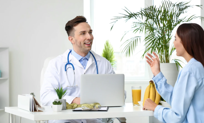 The Difference Between a Weight Loss Doctor and a Nutritionist