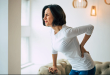 The Role of Posture in Preventing Lower Back Pain: Tips for Everyday Life