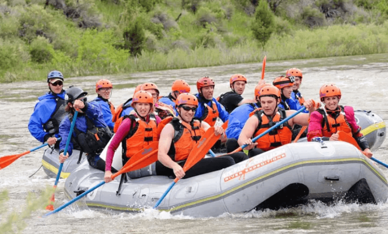 Why Professional Guides Make The Colorado Rapids Easy For First-Timers