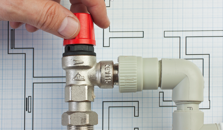 Choosing the Right Plumbing Fixtures for Commercial Spaces